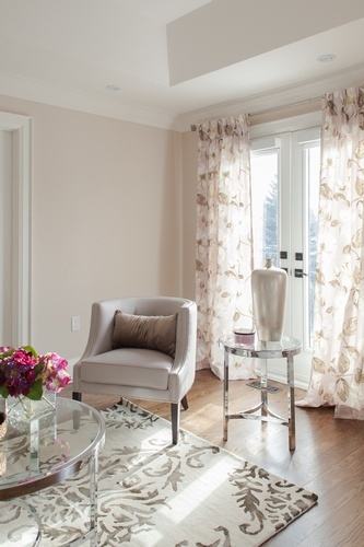 Neutral earth tones with a touch of lilacs