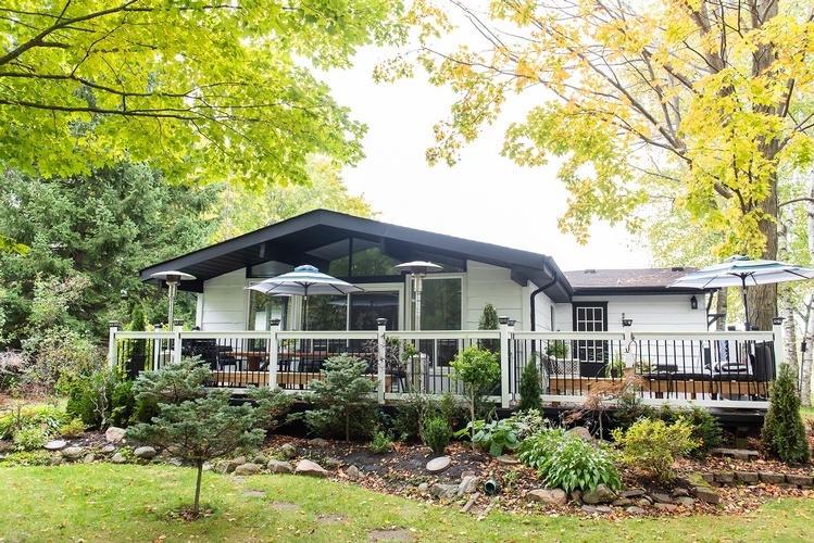 COTTAGE EXTERIOR