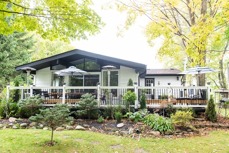 COTTAGE EXTERIOR