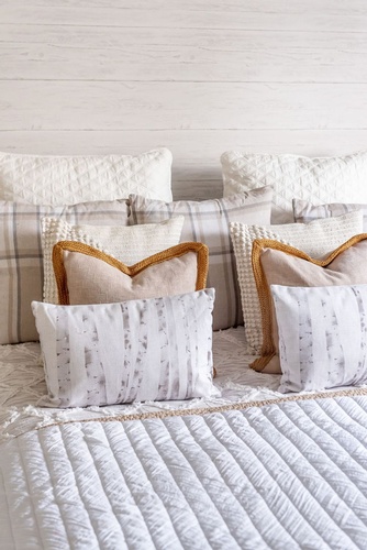 farm bedroom