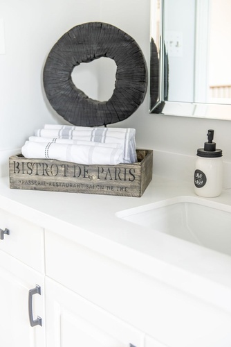 bathroom farmhouse