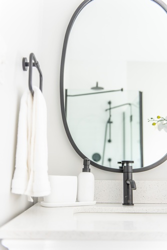 bathroom farmhouse