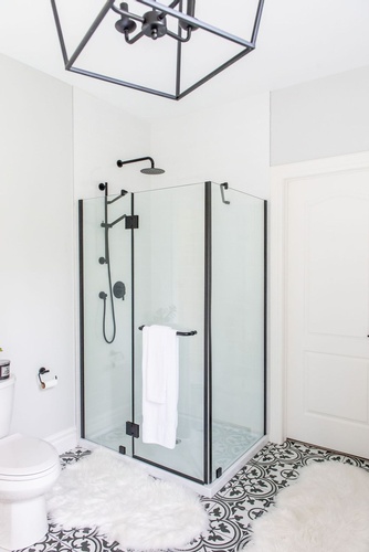 bathroom farmhouse