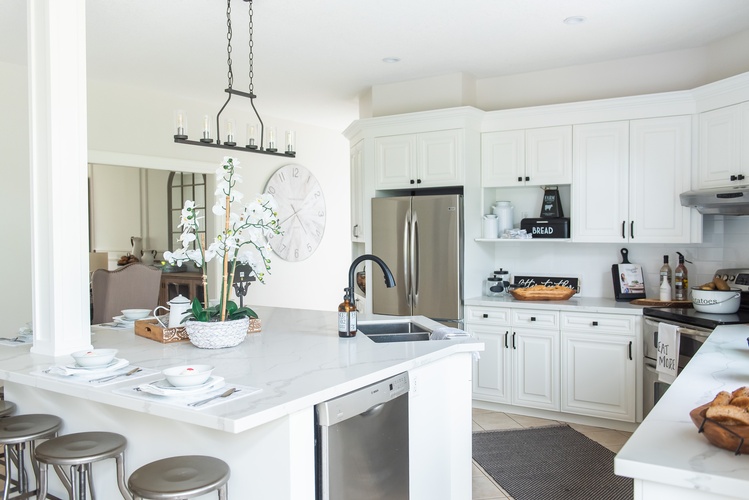farmhouse kitchen