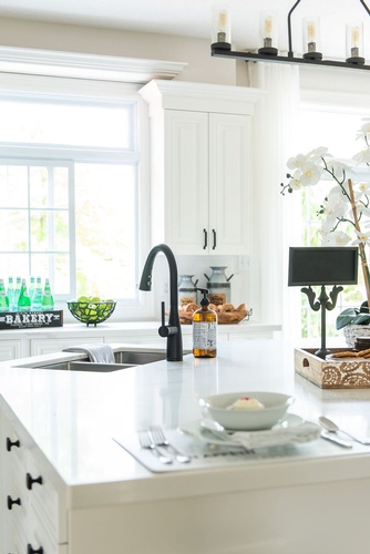 farmhouse kitchen