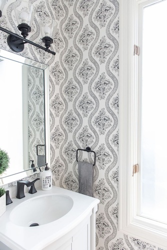 bathroom farmhouse