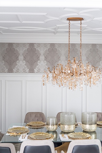 Royal Dining