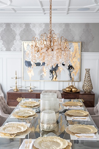Royal Dining