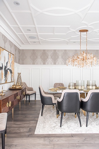 Royal Dining