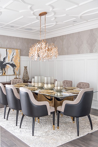 Royal Dining
