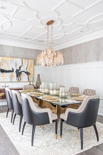 Royal Dining
