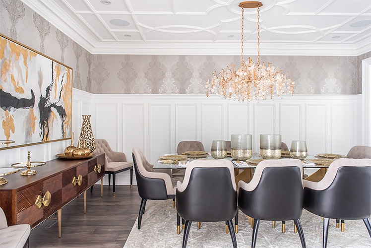 Royal Dining