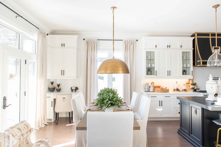 2022 Kitchen Camber Court
