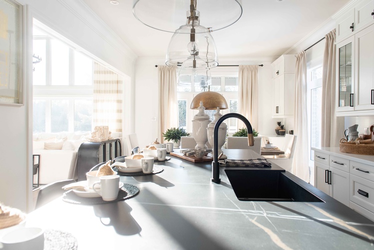 2022 Kitchen Camber Court
