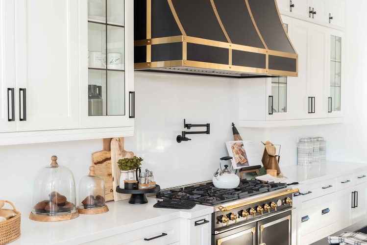 2022 Kitchen Camber Court
