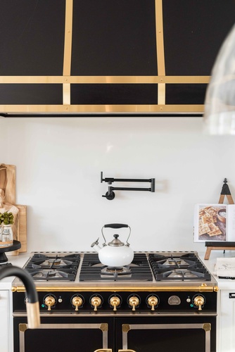 2022 Kitchen Camber Court