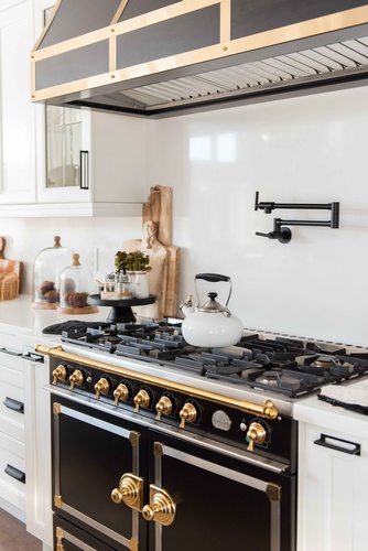 2022 Kitchen Camber Court