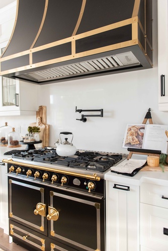 2022 Kitchen Camber Court