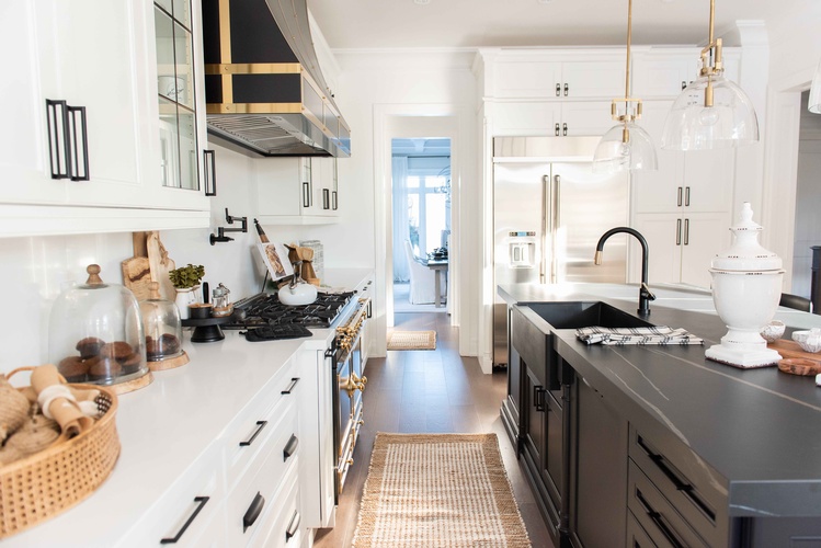 2022 Kitchen Camber Court