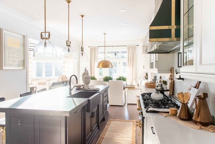 2022 Kitchen Camber Court