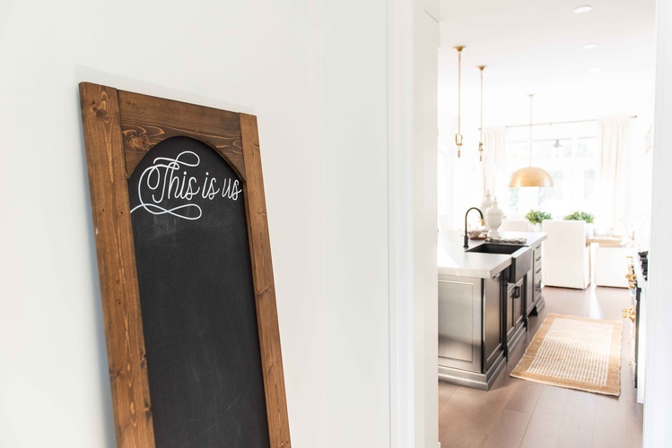 2022 Kitchen Camber Court