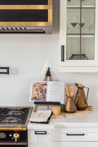 2022 Kitchen Camber Court