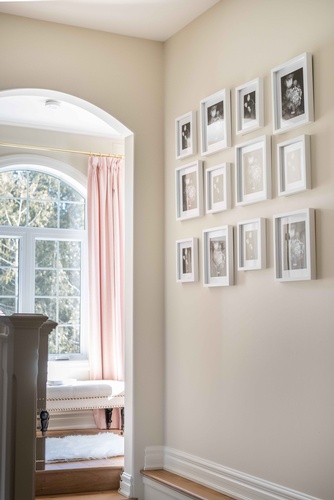 2022 family room William Allin
