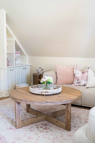 2022 family room William Allin