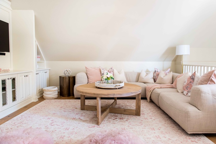 2022 family room William Allin