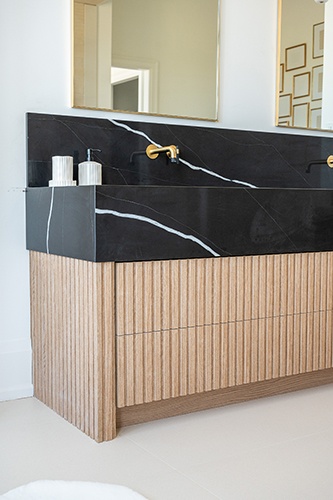 Luxurious Bathroom
