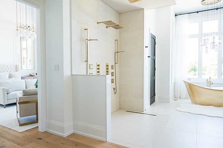 Luxurious Bathroom