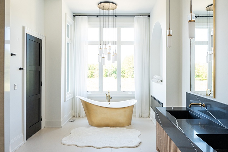 Luxurious Bathroom