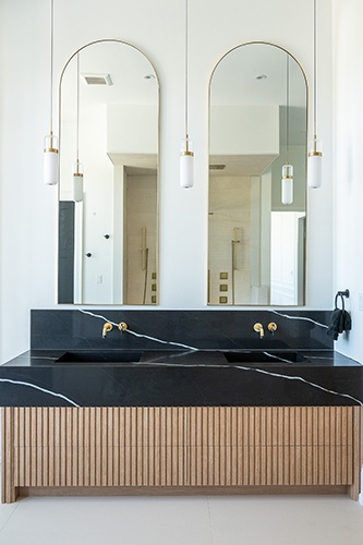 Luxurious Bathroom