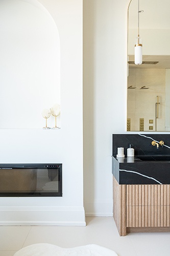 Luxurious Bathroom