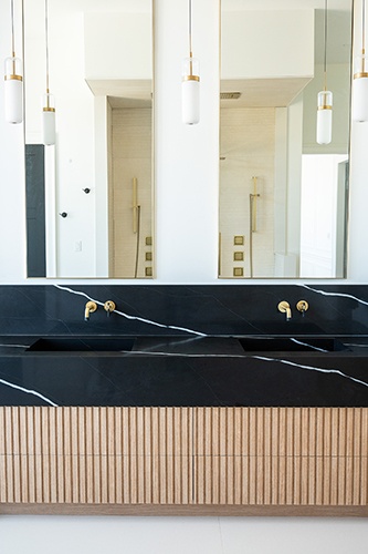 Luxurious Bathroom