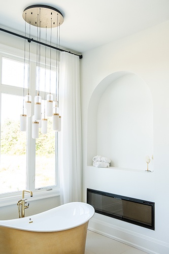 Luxurious Bathroom