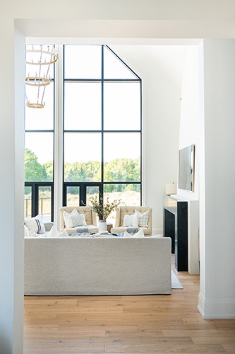 Luxurious Family Room