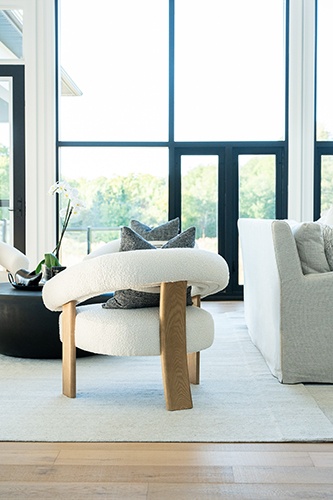 Luxurious Family Room