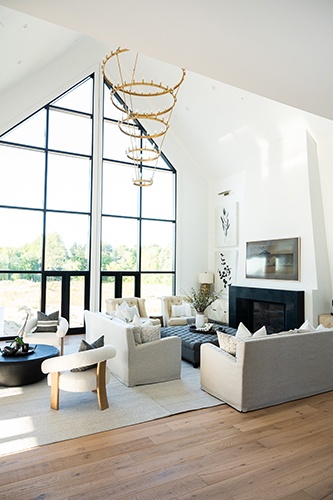 Luxurious Family Room