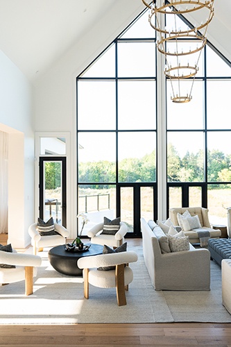 Luxurious Family Room