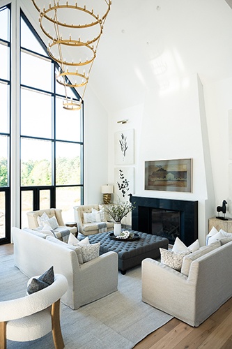 Luxurious Family Room