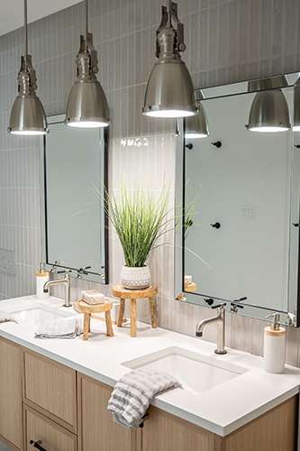 Bold Bathroom
