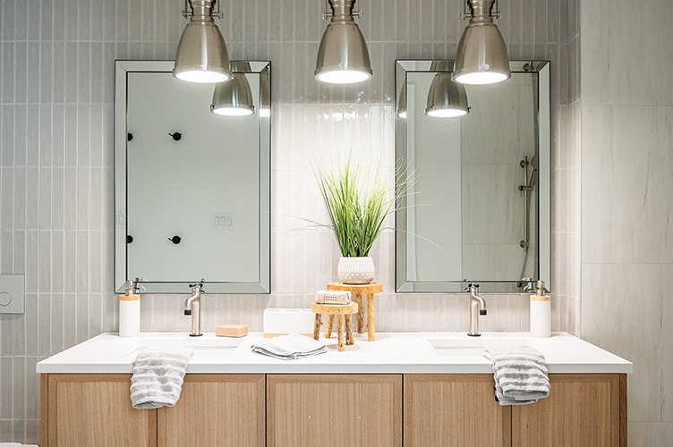 Bold Bathroom