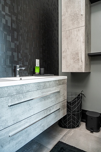 Modern Bathroom