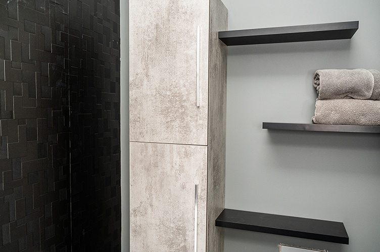 Modern Bathroom