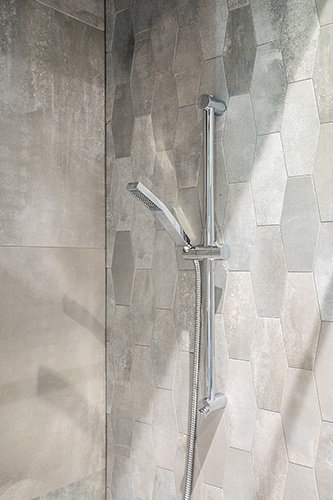 Modern Bathroom