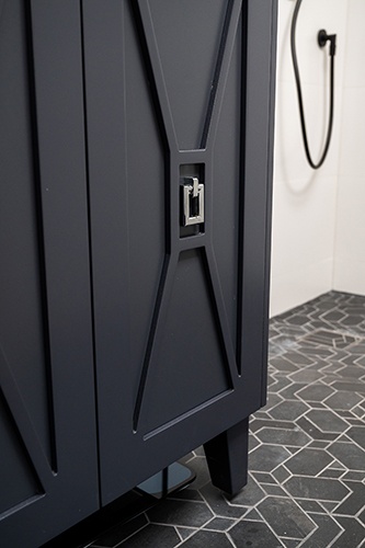Black and White Bathroom