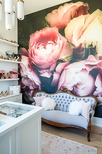 Royal White Room
