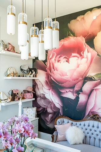 Royal White Room