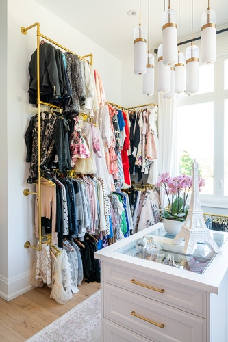 Royal White Room